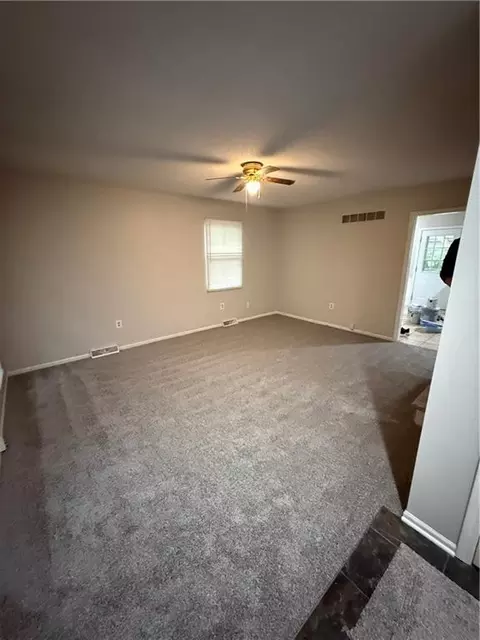 515 S Cardinal Dr, Olathe, KS 66062