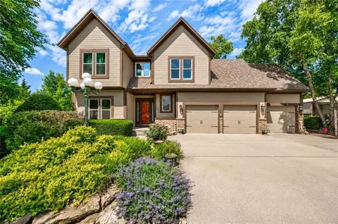 21600 S Lackman Rd, Spring Hill, KS 66083