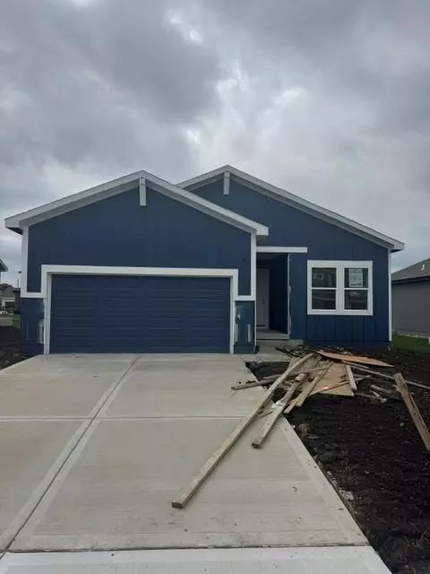 19627 W 195th Pl, Spring Hill, KS 66083