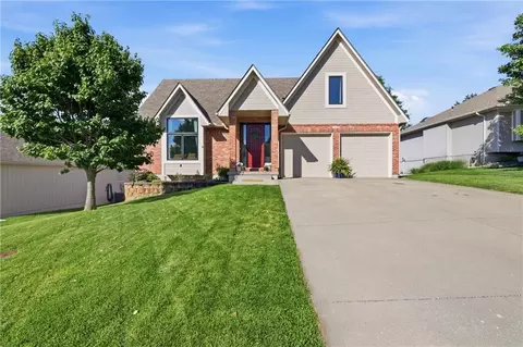 1130 N Glenview Ave, Independence, MO 64056