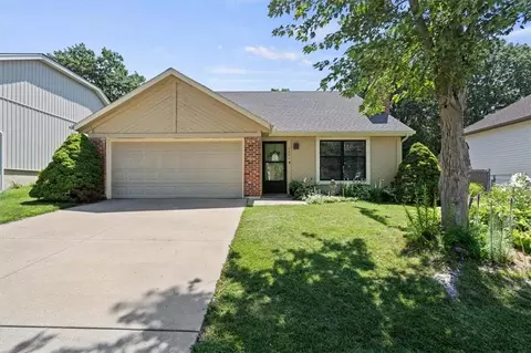 7231 Rene St, Shawnee, KS 66216