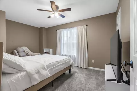 Bedroom - 623 S Kisner Dr, Independence, MO 64056 photo 4 of 4