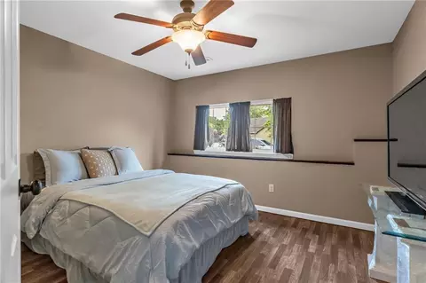 Bedroom - 623 S Kisner Dr, Independence, MO 64056 photo 3 of 4