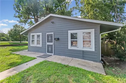 Other - 145 E Farmer St, Independence, MO 64050 photo 1 of 3