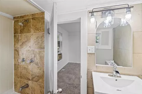 Bath - 145 E Farmer St, Independence, MO 64050 photo 3 of 3