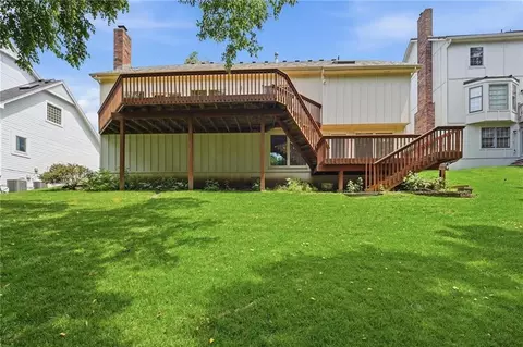 Exterior - 4142 NE Hampstead Dr, Lees Summit, MO 64064 photo 8 of 14