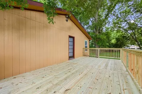 Exterior - 7103 E 159th St, Belton, MO 64012 photo 3 of 6