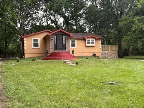 Exterior - 7103 E 159th St, Belton, MO 64012 photo 6 of 6