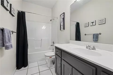 Bath - 17013 E 43rd St, Independence, MO 64055 photo 3 of 4