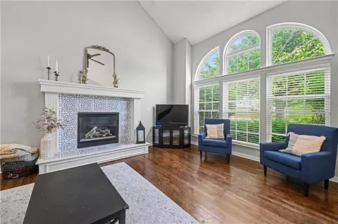 Living - 17013 E 43rd St, Independence, MO 64055 photo 1 of 4