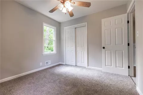 Bedroom - 3918 S Liberty St, Independence, MO 64055 photo 2 of 6