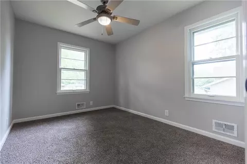 Bedroom - 3918 S Liberty St, Independence, MO 64055 photo 3 of 6