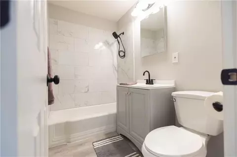 Bath - 3918 S Liberty St, Independence, MO 64055 photo 2 of 5