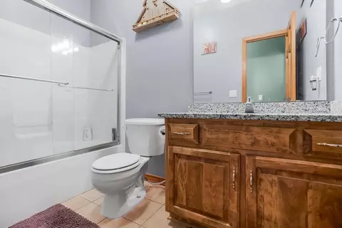Bath - 7086 SW Crystal Ln, Trimble, MO 64492 photo 1 of 3