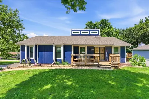11012 Norton Ave, Kansas City, MO 64137
