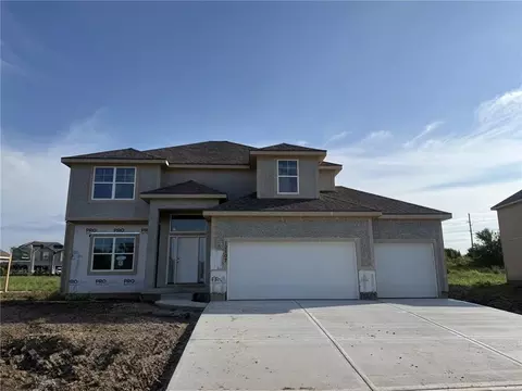 10507 N Highland Pl, Kansas City, MO 64155
