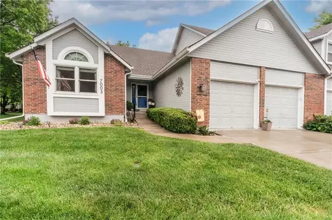 7003 W 156th Ter, Overland Park, KS 66223