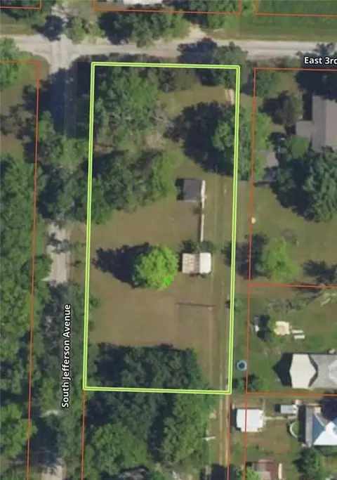 307 S Jefferson Ave, Laharpe, KS 66751