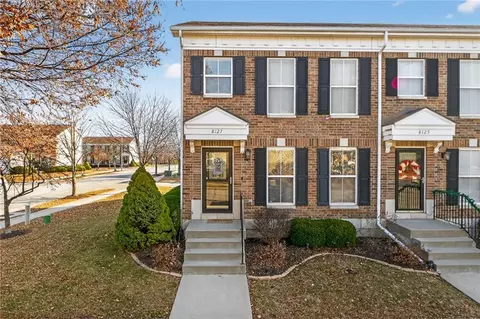 8127 N Drury Ave, Kansas City, MO 64119