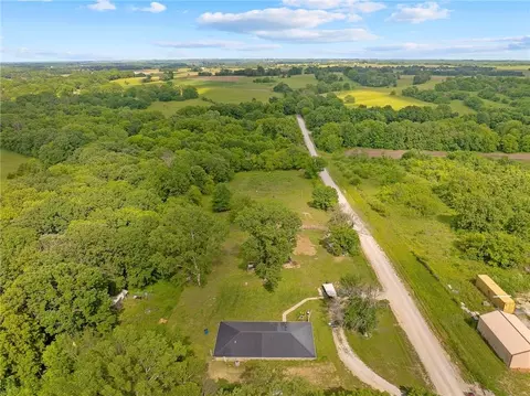 View/Area - 16527 Varner Rd, Mayview, MO 64071 photo 2 of 6