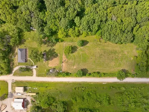 View/Area - 16527 Varner Rd, Mayview, MO 64071 photo 1 of 6