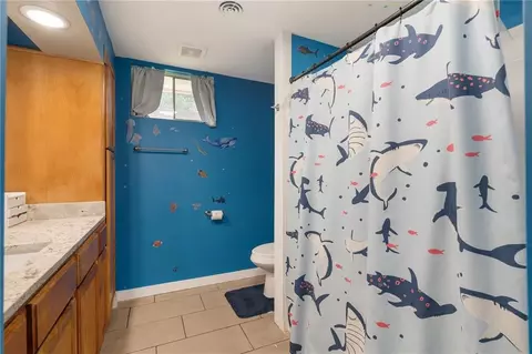 Bath - 16527 Varner Rd, Mayview, MO 64071 photo 3 of 3