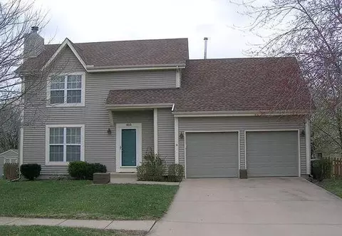 613 N Cedar St, Gardner, KS 66030