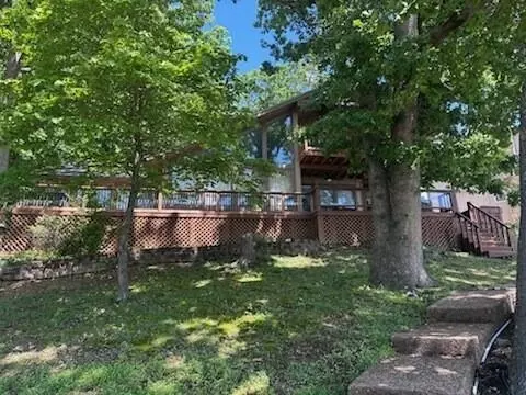 30 Gray Fox Run, Camdenton, MO 65020