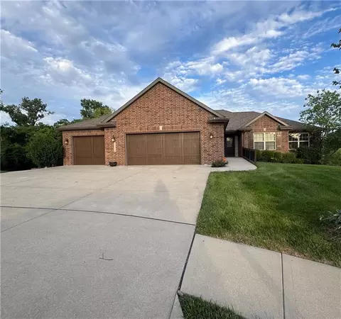 3109 N 109th Ter, Kansas City, KS 66109