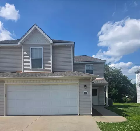 938 E Wildcat Run St, Gardner, KS 66030