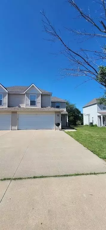 938 E Wildcat Run St, Gardner, KS 66030