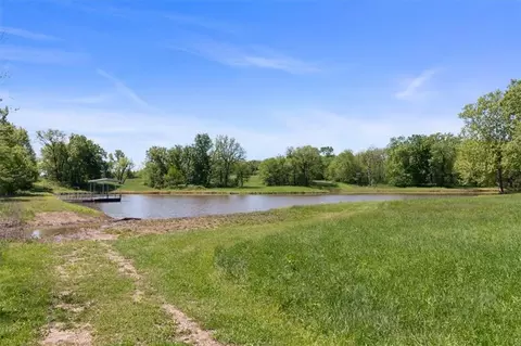View/Area - 805 E 319th St, Drexel, MO 64742 photo 7 of 7