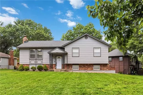 405 N Cleveland Ave, Belton, MO 64012