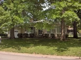 2709 S Fuller Ave, Independence, MO 64052
