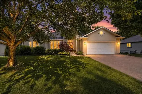 4004 Garden Gate, Saint Joseph, MO 64506