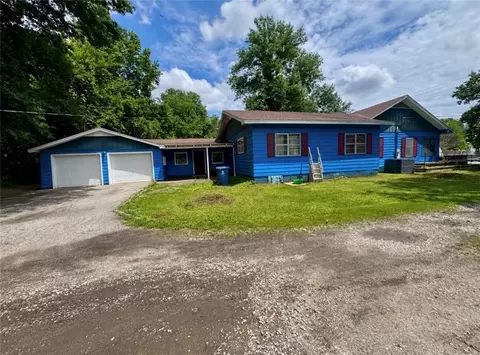 392 Highway Alt 69 Hwy, Galena, KS 66739