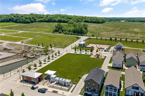 View/Area - 23500 E 11th St, Independence, MO 64056 photo 1 of 8