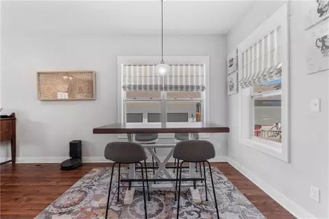 Dining - 23500 E 11th St, Independence, MO 64056 photo 1 of 2
