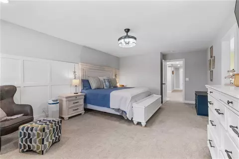 Bedroom - 23500 E 11th St, Independence, MO 64056 photo 2 of 8