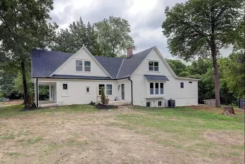 10015 Johnson Dr, Merriam, KS 66203