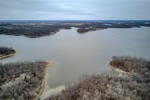 View/Area - 516 Dolinger Ct, Trimble, MO 64492 photo 5 of 6
