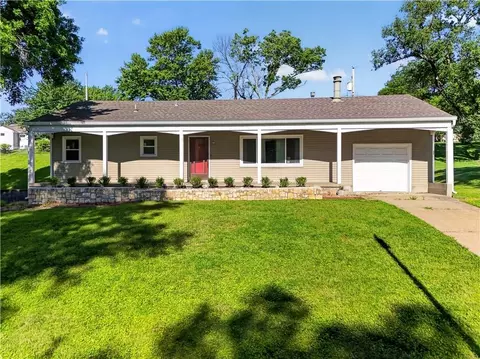 3940 N Grand Ave, Kansas City, MO 64116