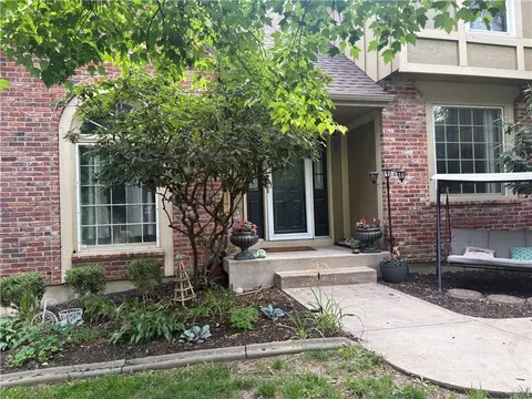 14105 W 115th St, Olathe, KS 66062