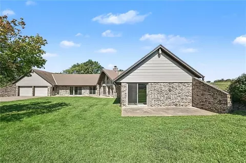 Exterior - 2946 SW 204th St, Trimble, MO 64492 photo 2 of 6
