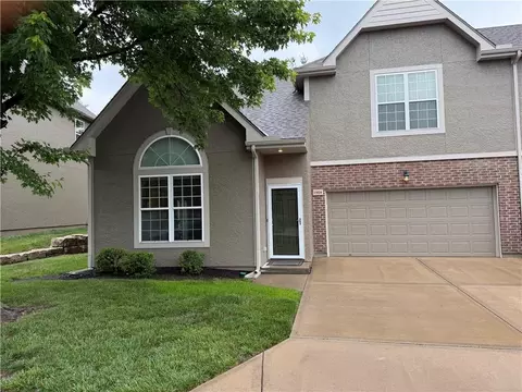 15624 W 61st St, Shawnee, KS 66217