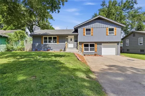 7913 Elm Ave, Raytown, MO 64138
