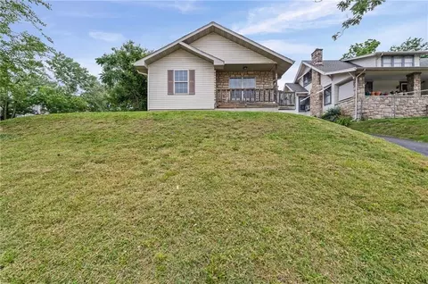 800 N 9th St, Kansas City, KS 66101