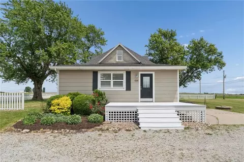 696 Highway Cc Rd, Concordia, MO 64020