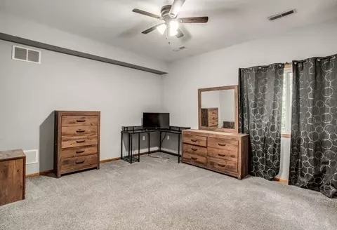 Bedroom - 6625 E 213th St, Quenemo, KS 66528 photo 5 of 5