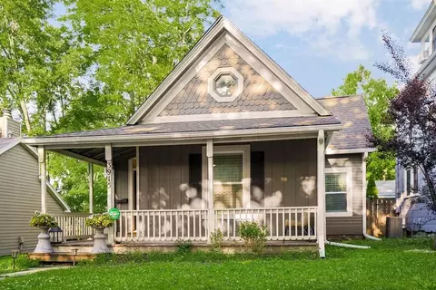 3915 Terrace St, Kansas City, MO 64111